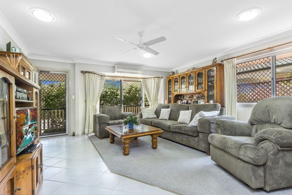 7 Kirra Close, Kewarra Beach - Thumbnail 2