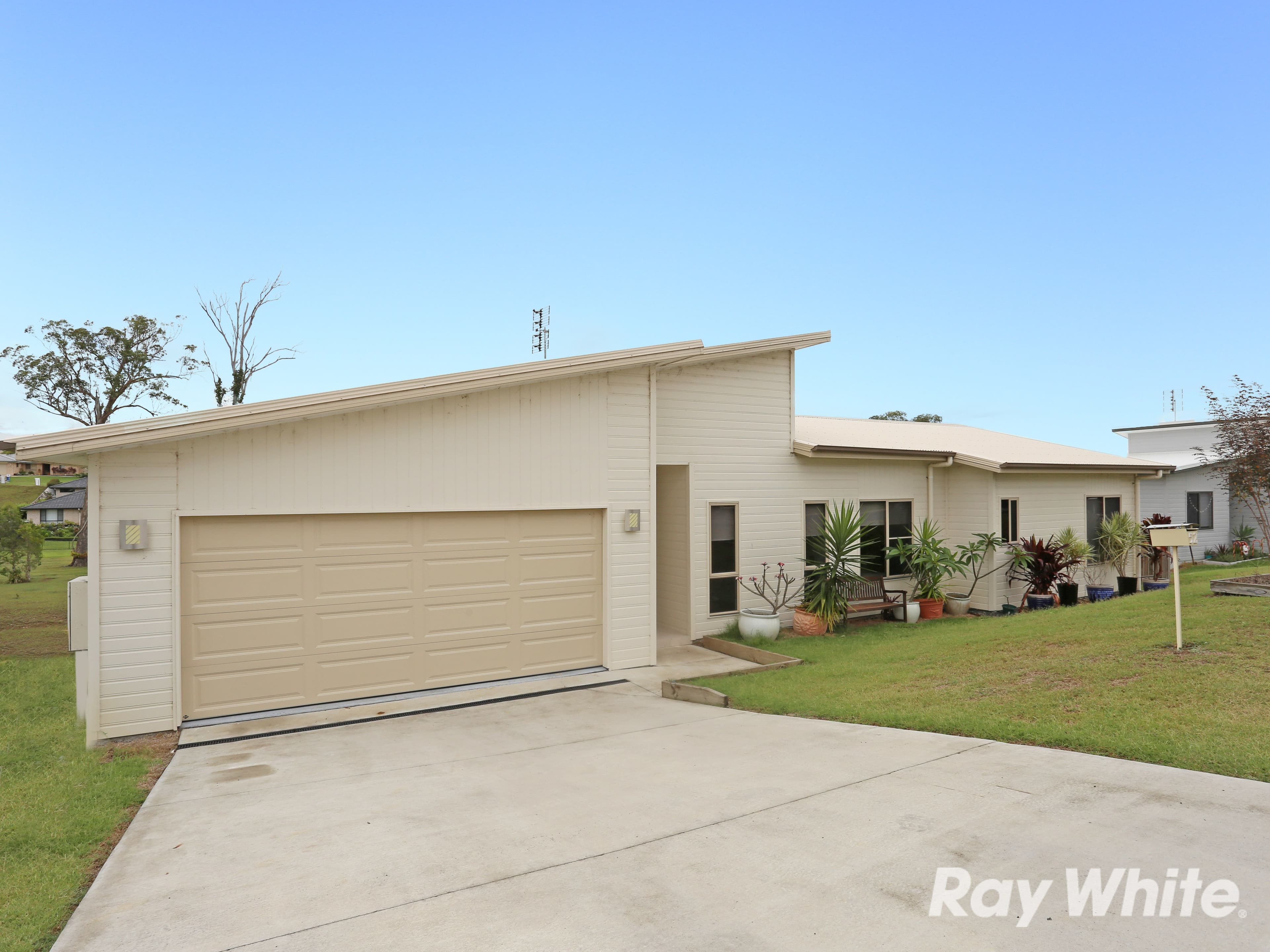 52 Bush Drive, South Grafton - Image 1