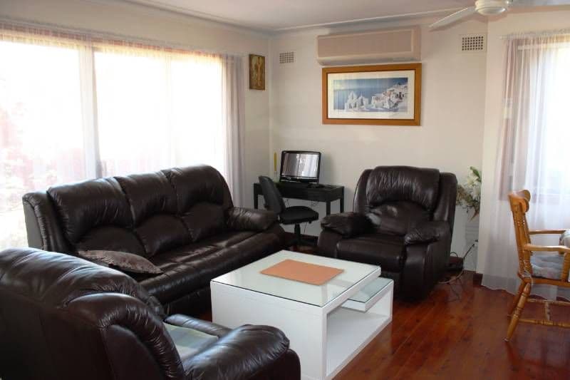 15 Mckibbin Street, CANLEY HEIGHTS NSW 2166, Canley Heights - Thumbnail 4