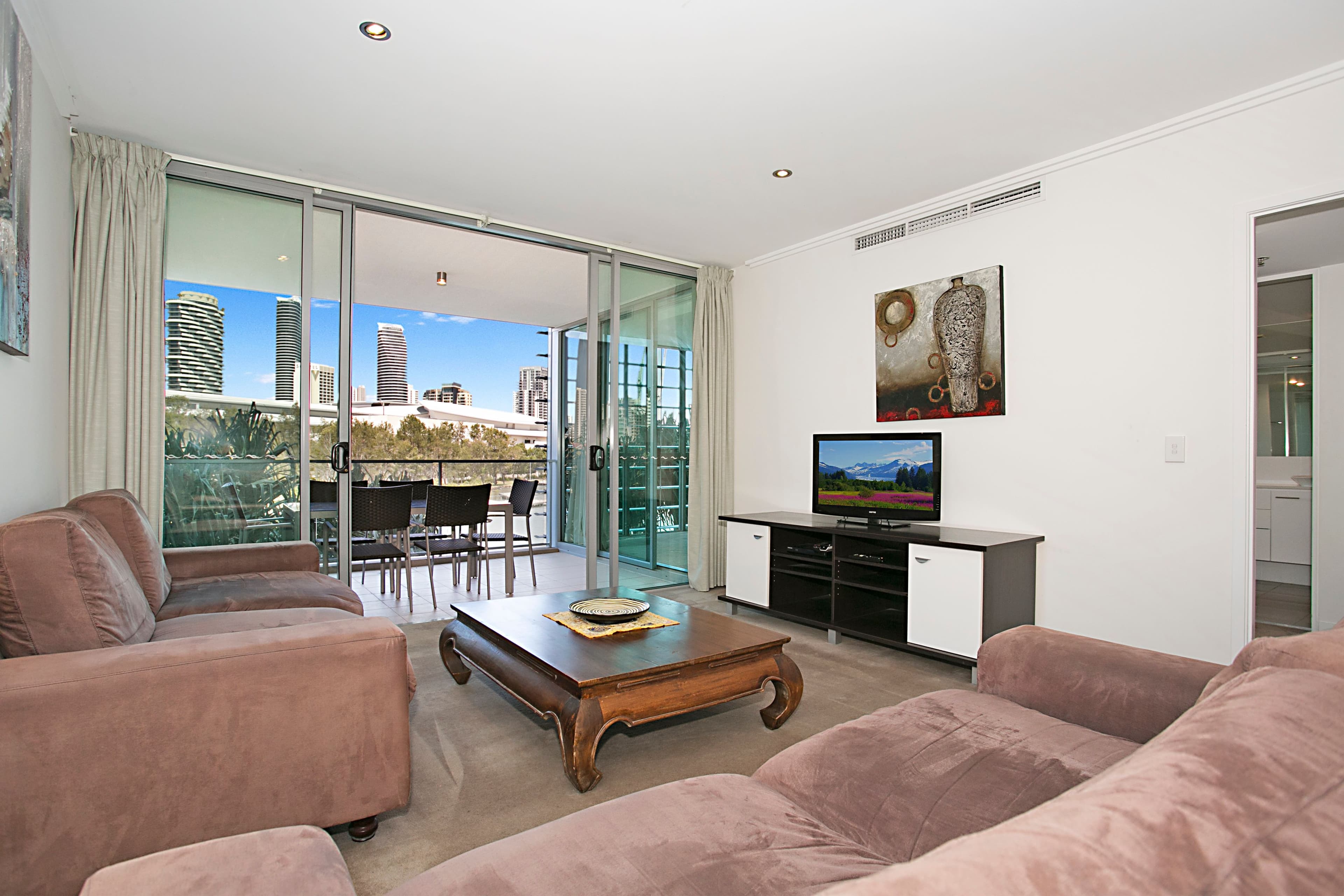 1105 'Freshwater Point' 33 T E Peters Drive, Broadbeach Waters QLD 4218, Broadbeach Waters - Thumbnail 2