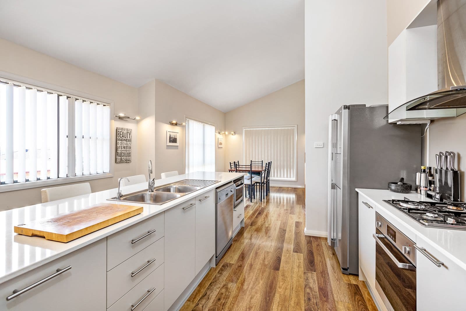 10 Maple Way, Fletcher NSW 2287, Fletcher - Thumbnail 2