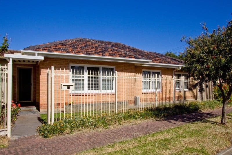 31 Cudmore Terrace, HENLEY BEACH SA 5022, Henley Beach - Thumbnail 2