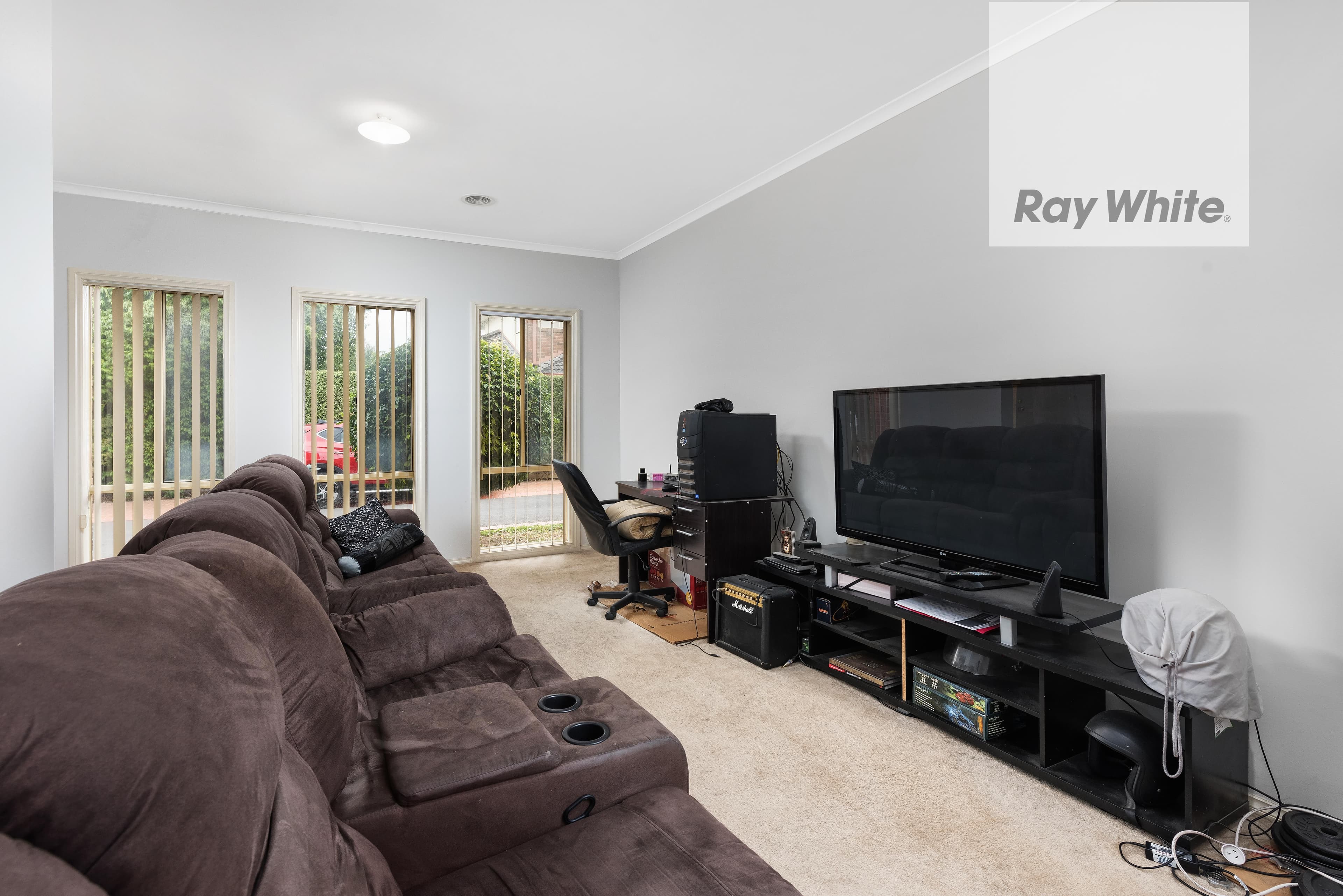 2 Snowgum Court, Bundoora VIC 3083, Bundoora - Thumbnail 2