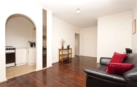 4 Alfred Avenue, Seaton SA 5023, Seaton - Thumbnail 2