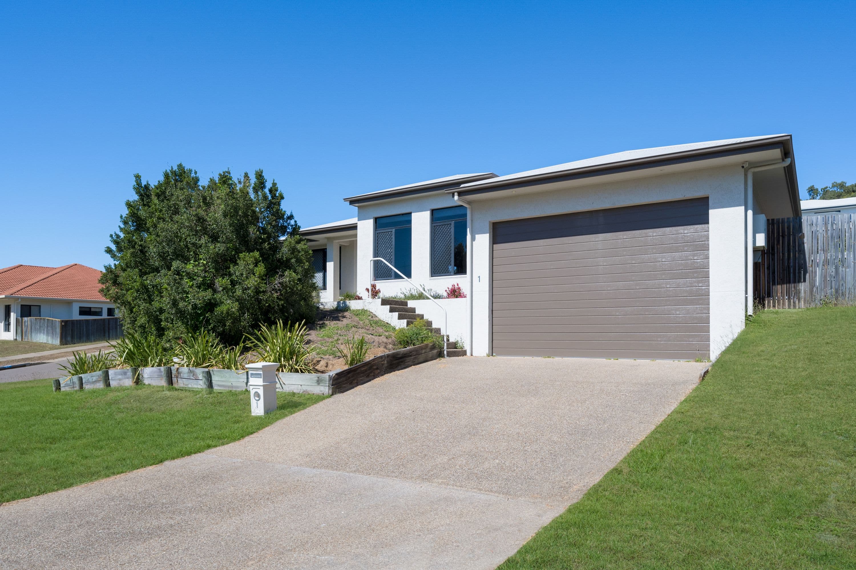 1 Girraween Avenue, Douglas QLD 4814, Douglas - Thumbnail 2