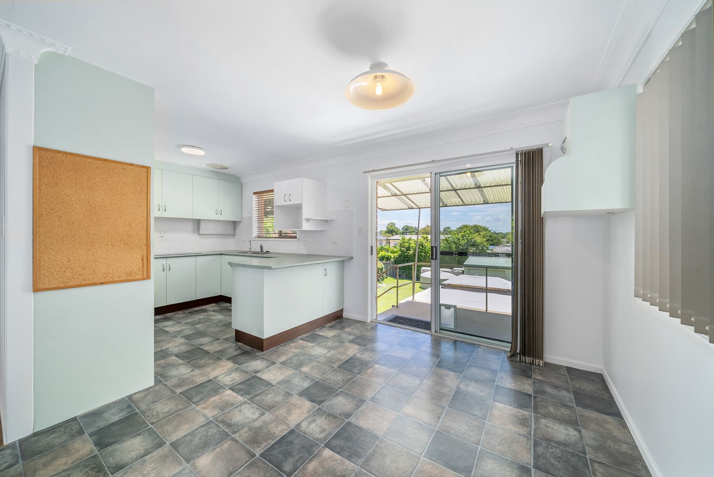 59a Scarborough Road, Redcliffe QLD 4020, Redcliffe - Thumbnail 5