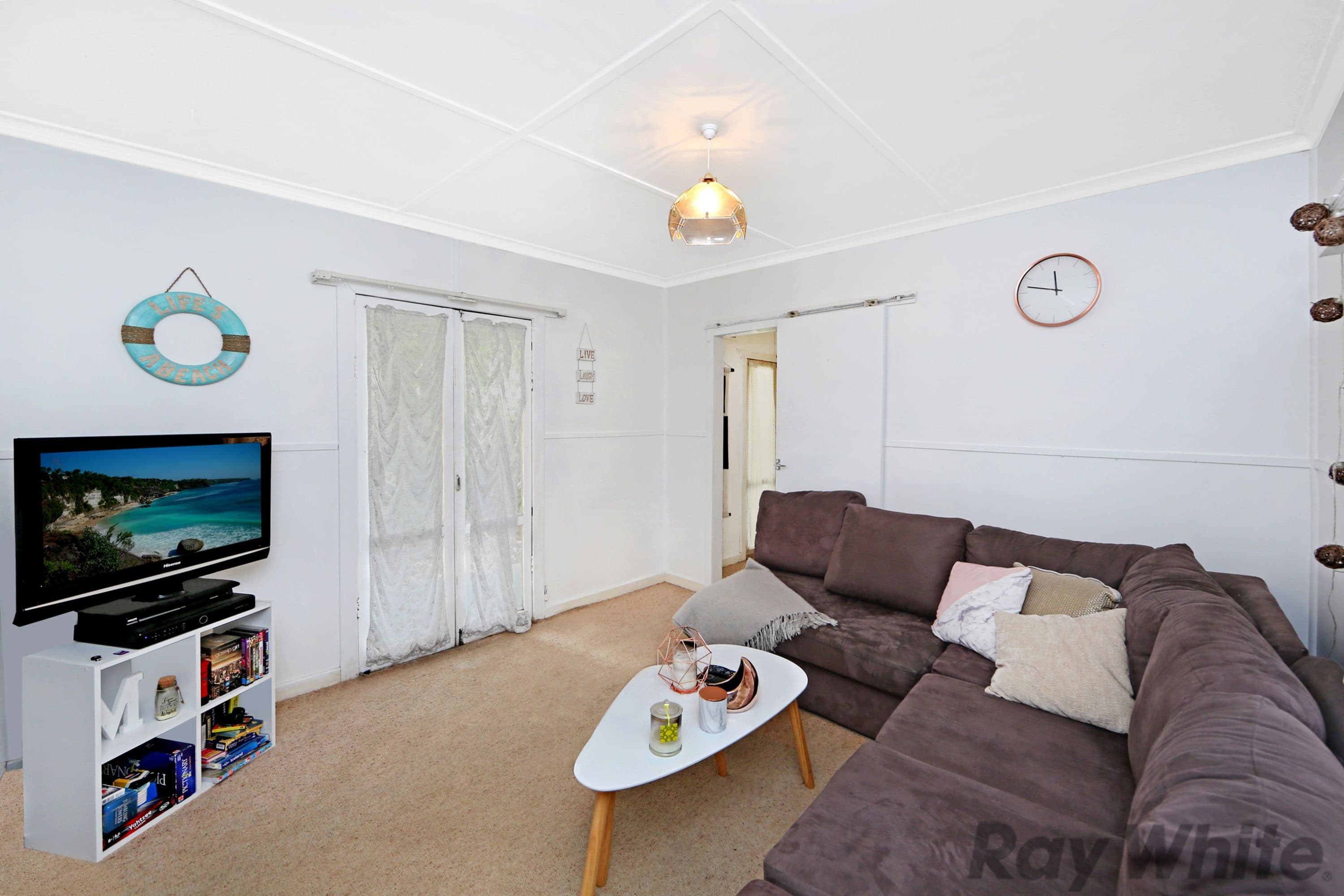26 Manoa Road, Budgewoi - Thumbnail 2