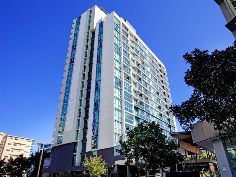  2 Harbour Road, Hamilton QLD 4007, Hamilton - Thumbnail 2
