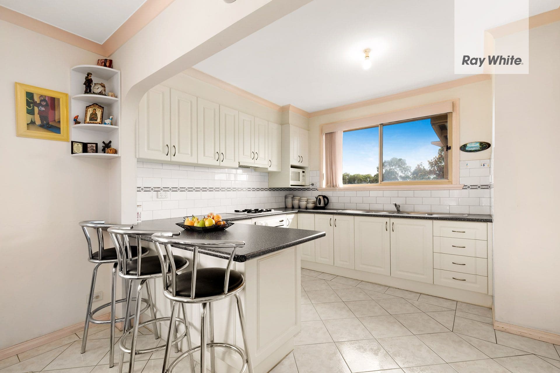 24 Casey Drive, Lalor VIC 3075, Lalor - Thumbnail 3