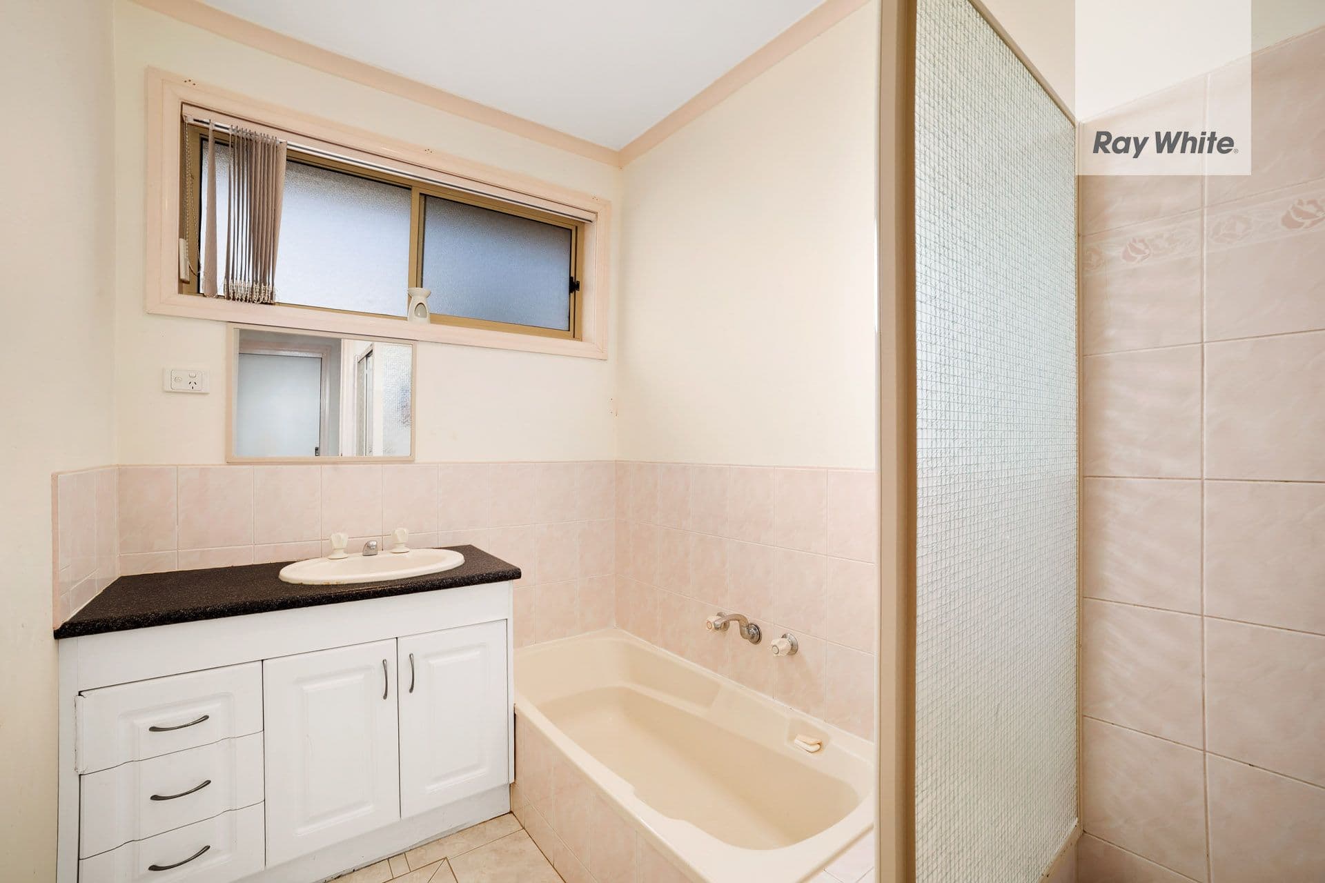 24 Casey Drive, Lalor VIC 3075, Lalor - Thumbnail 7