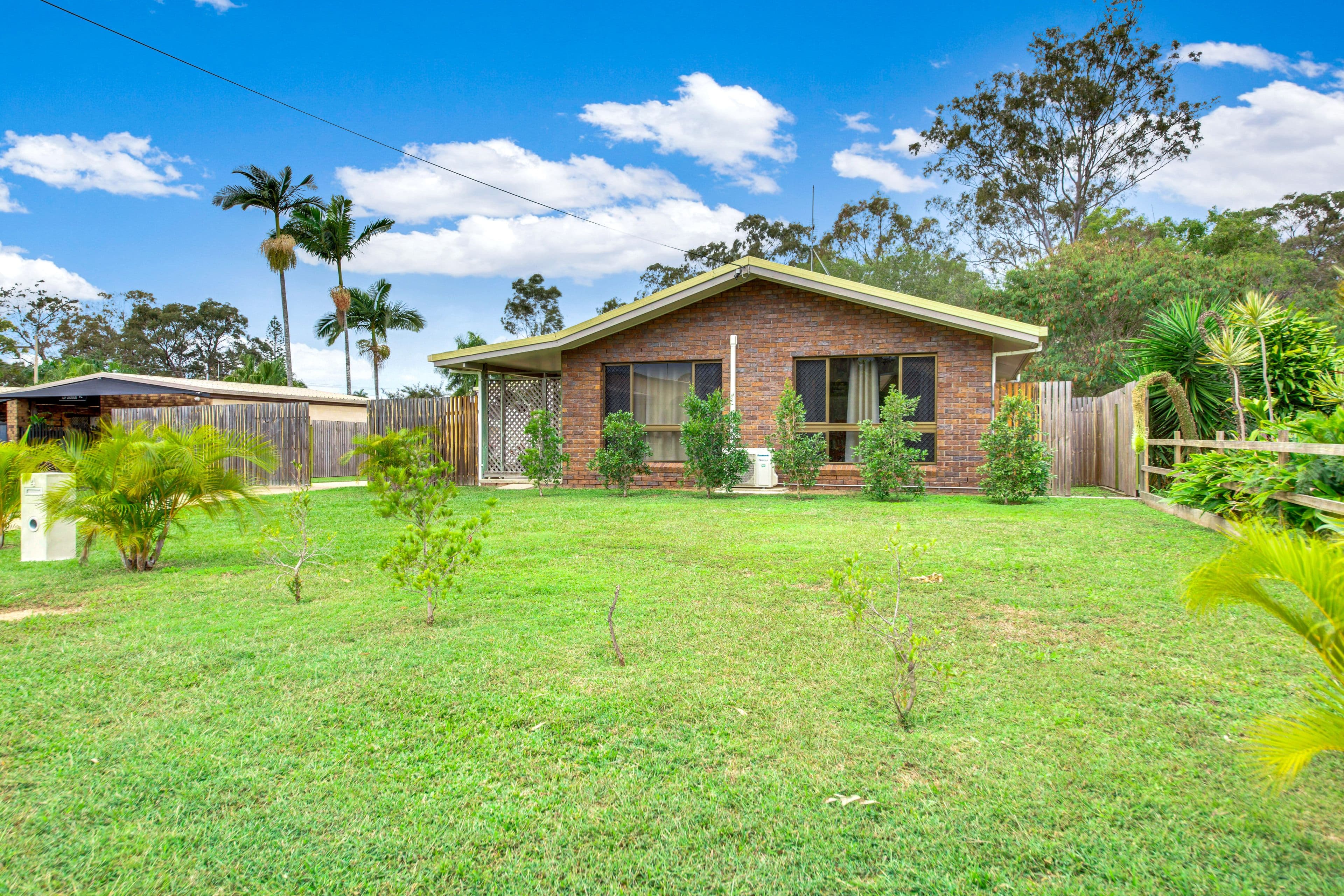 4 Gretel Drive, Clinton QLD 4680, Clinton - Thumbnail 2