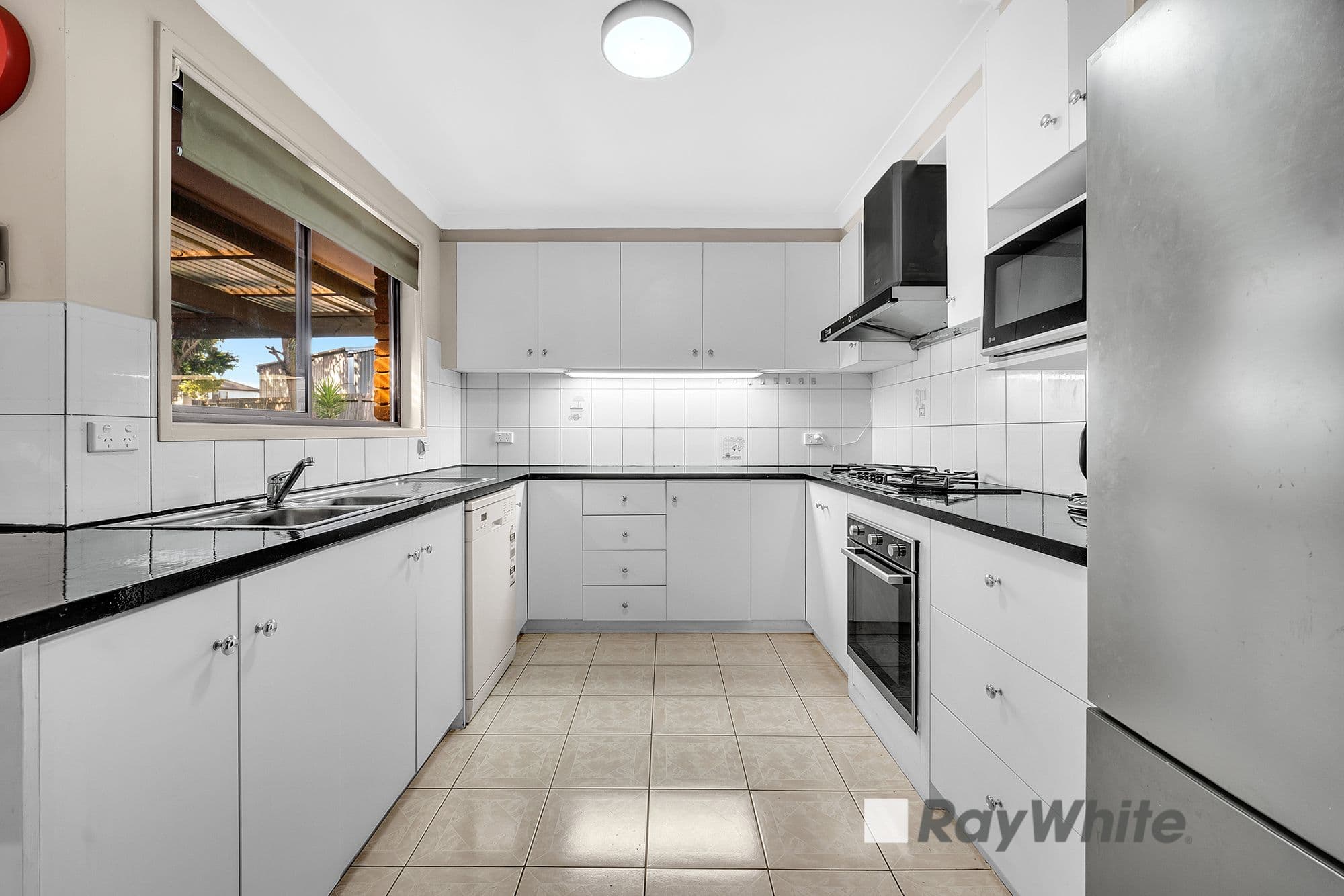 17 Aldridge Court, Hampton Park VIC 3976, Hampton Park - Thumbnail 2