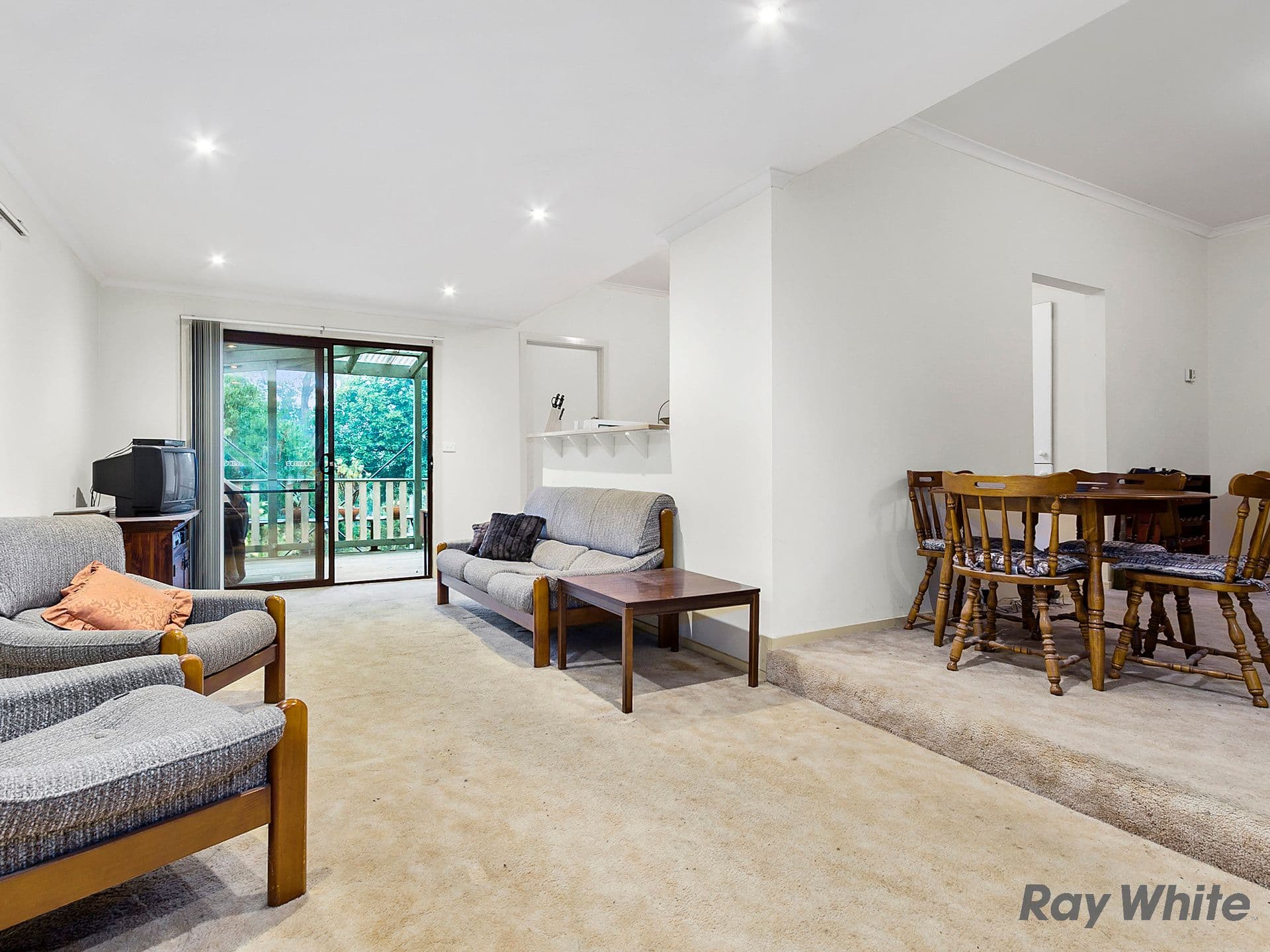 6A Hopetoun Street, Mitcham VIC 3132, Mitcham - Thumbnail 3