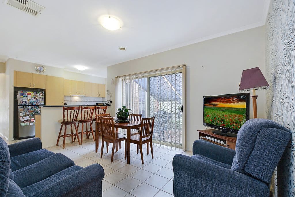 16 Mat Rush Avenue, Bundoora VIC 3083, Bundoora - Thumbnail 3