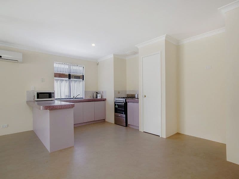 10 Jersey Way, WAIKIKI WA 6169, Waikiki - Thumbnail 3