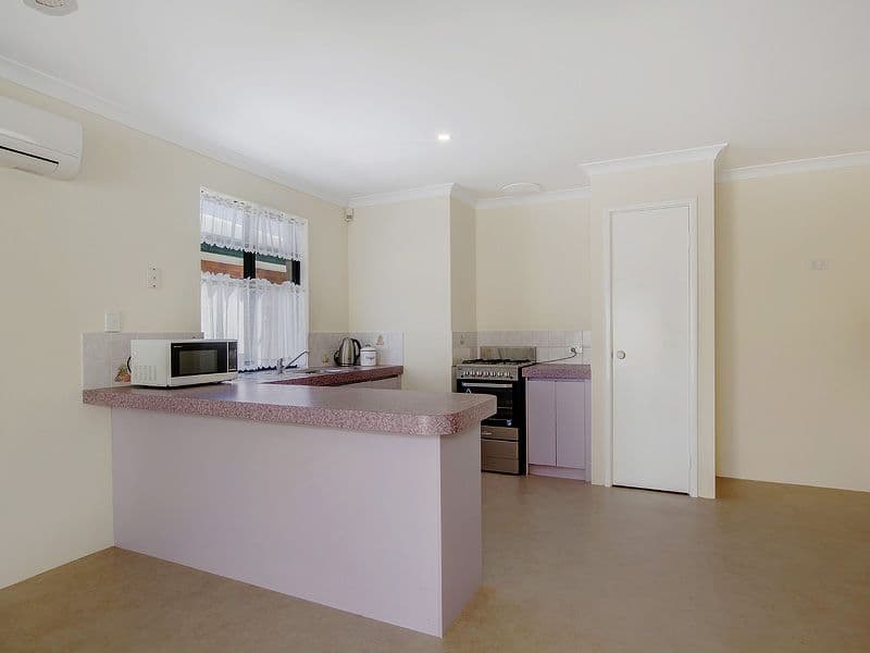 10 Jersey Way, WAIKIKI WA 6169, Waikiki - Thumbnail 6