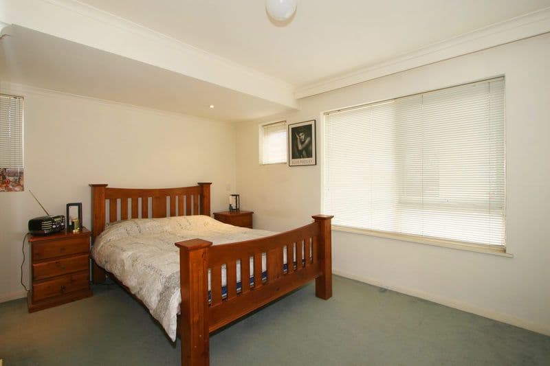 2A  Gillman Street, CHELTENHAM VIC 3192, Cheltenham - Thumbnail 3