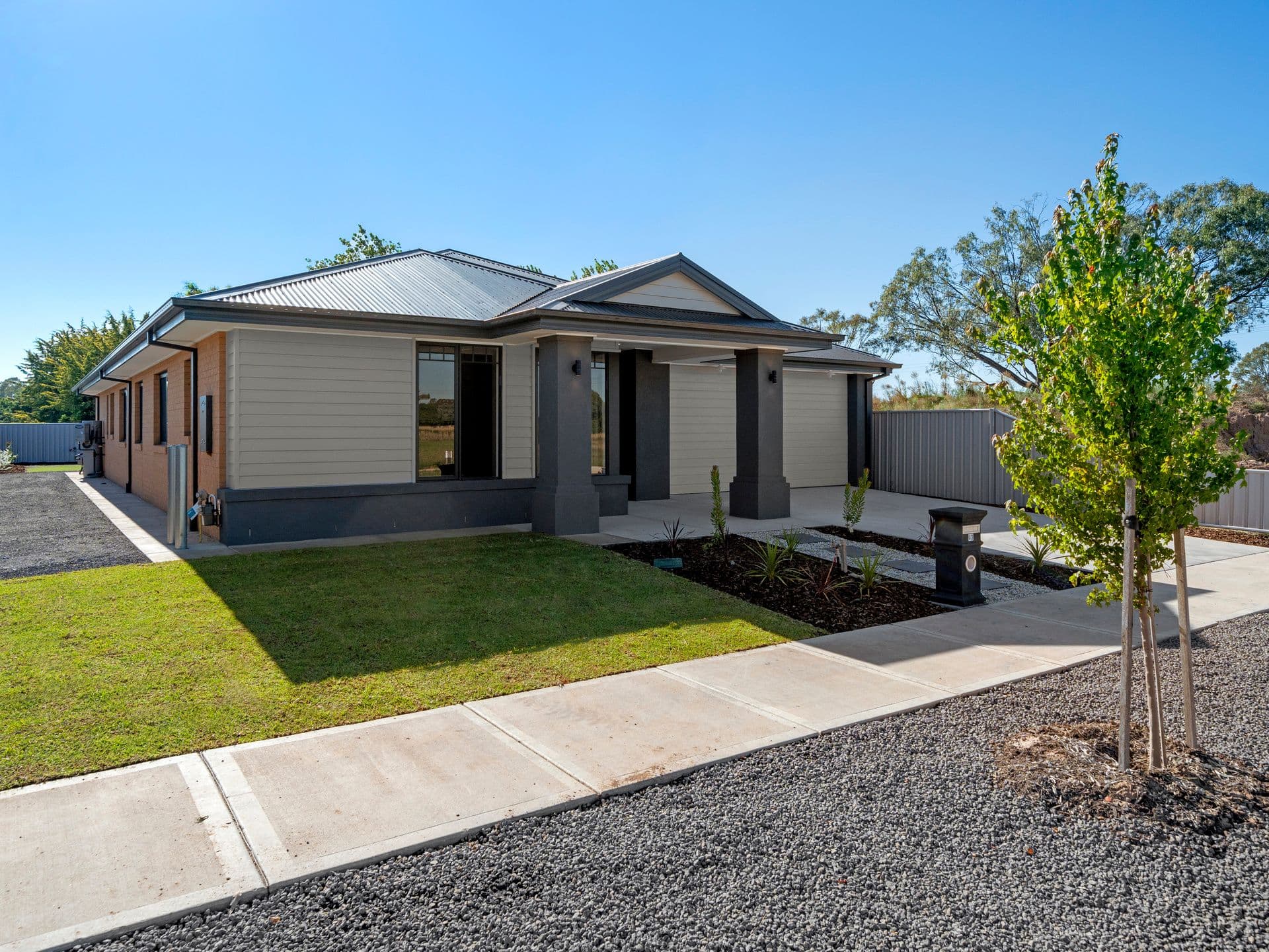 43 Senator Drive, Benalla VIC 3672, Benalla - Image 1