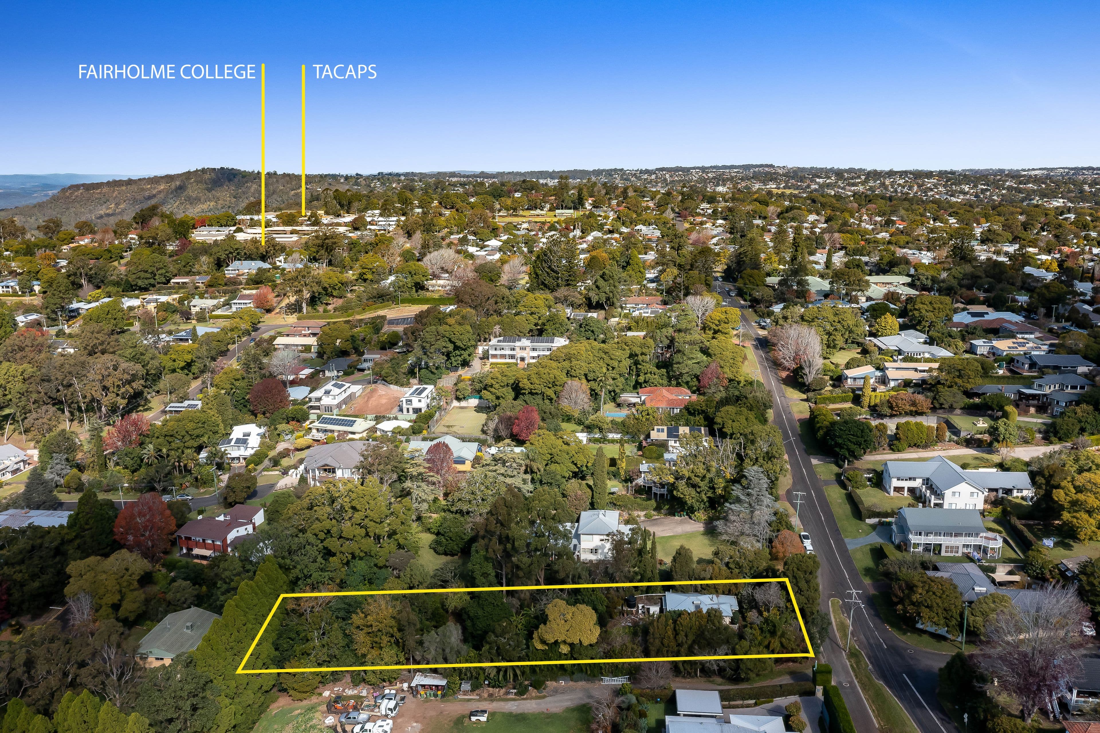 4 Curzon Street, Mount Lofty QLD 4350, Mount Lofty - Thumbnail 3