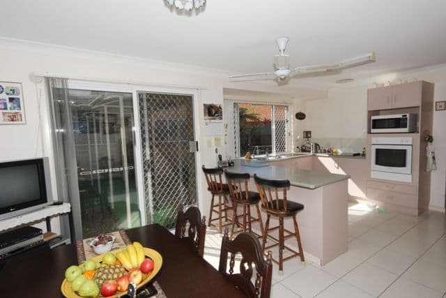 2 Tecoma Place, BANORA POINT NSW 2486, Banora Point - Thumbnail 3