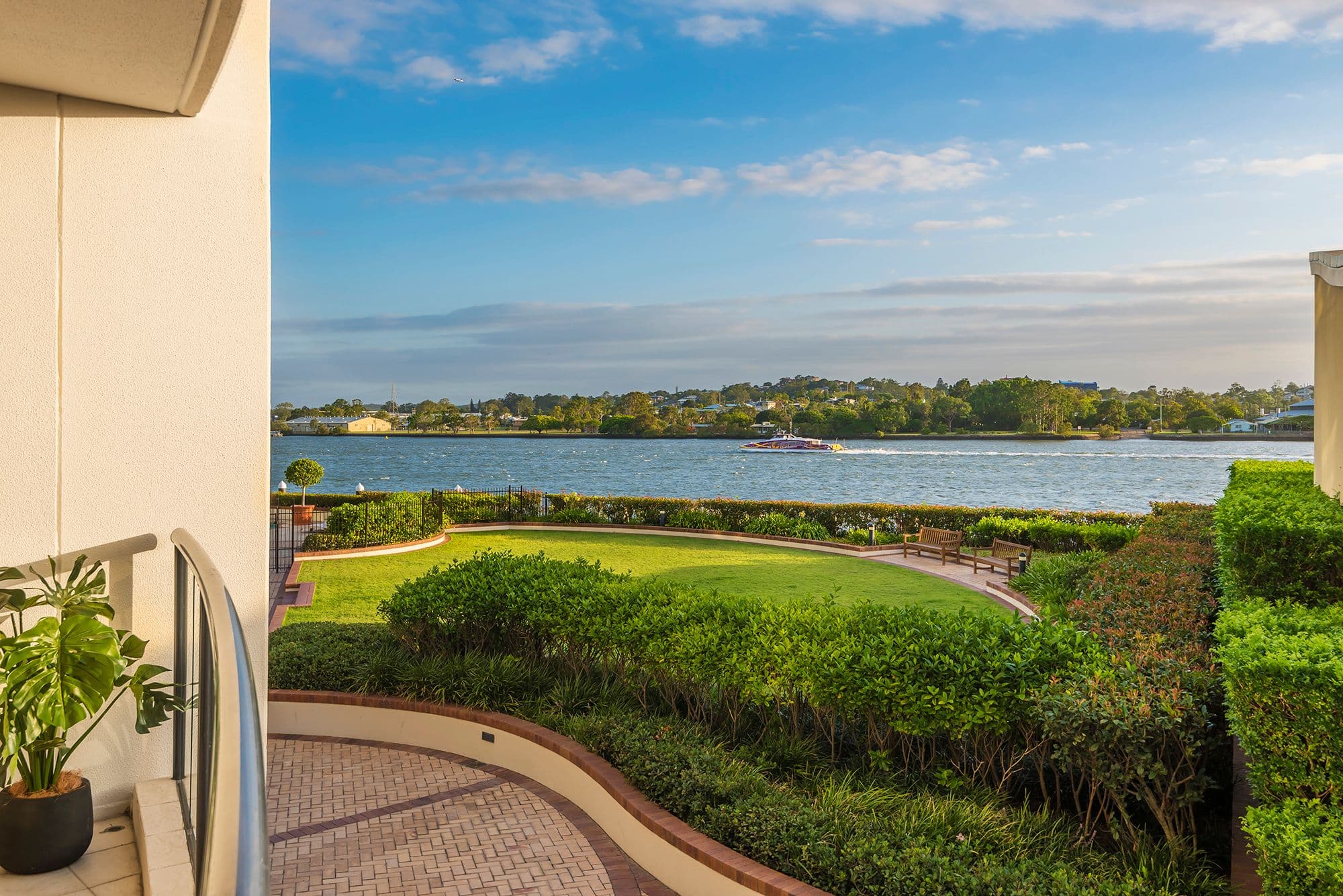 31 Harbour Road, Hamilton QLD 4007, Hamilton - Image 1