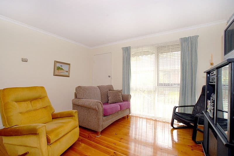 2 Alvina Street, Ferntree Gully VIC 3156, Ferntree Gully - Thumbnail 2