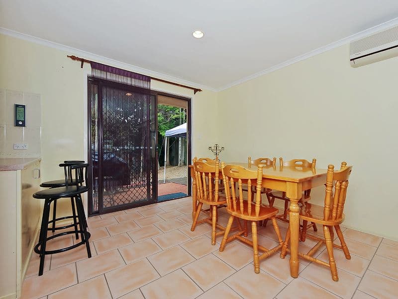 9 Wilga Grove, ASHMORE QLD 4214, Ashmore - Thumbnail 5