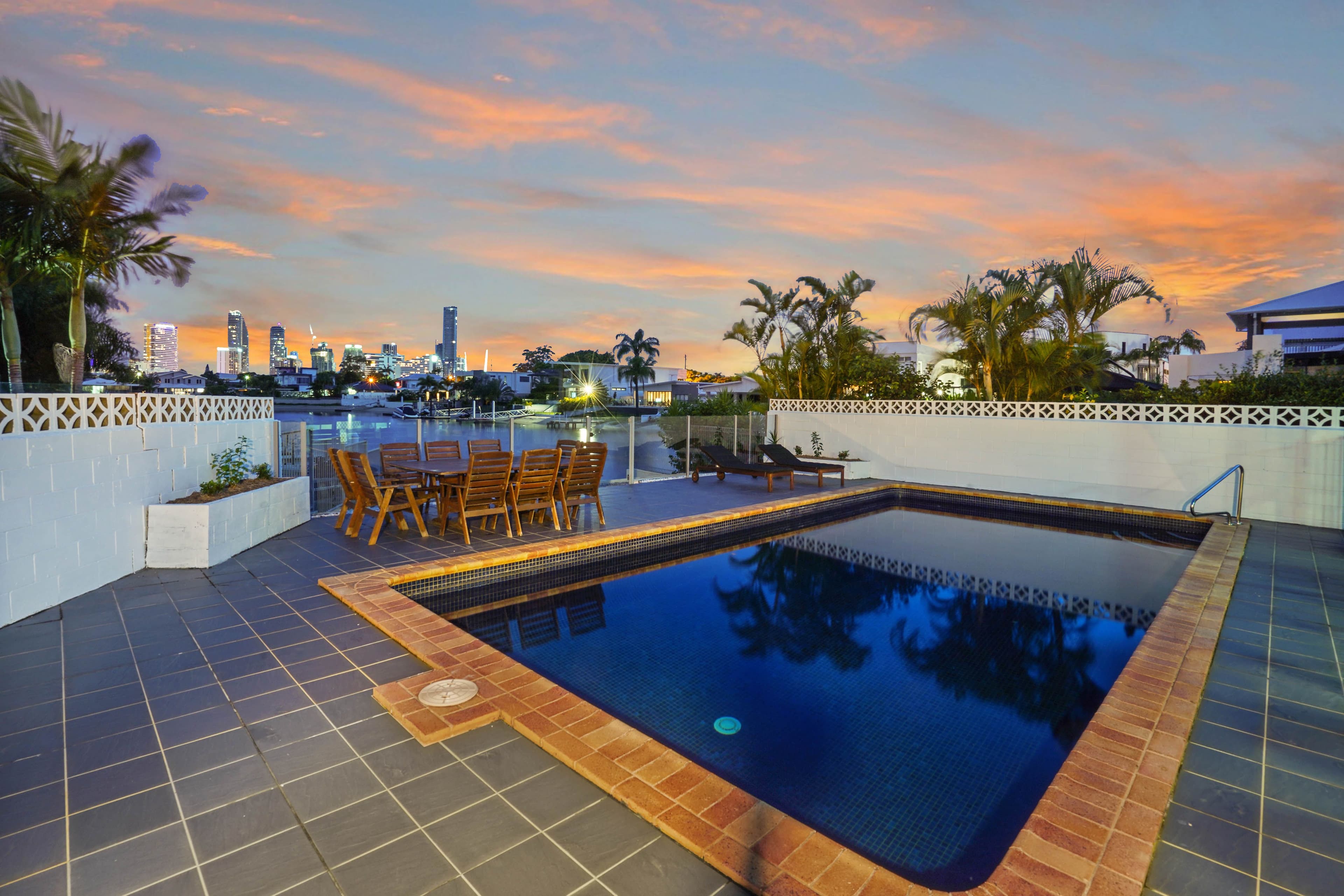 82 Rio Vista Boulevard, Broadbeach Waters QLD 4218, Broadbeach Waters - Thumbnail 2
