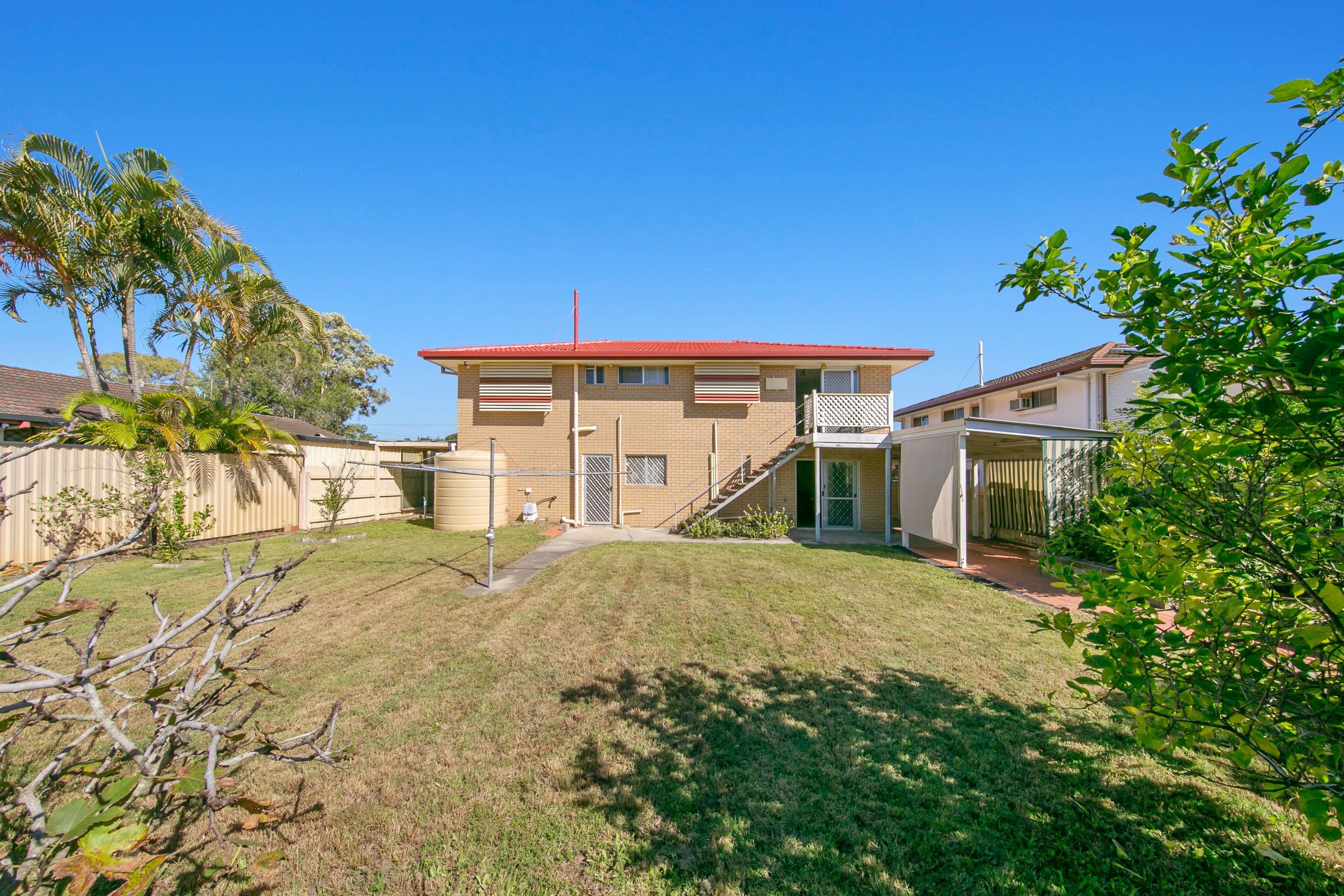 76 Griffith Road, Scarborough QLD 4020, Scarborough - Thumbnail 2