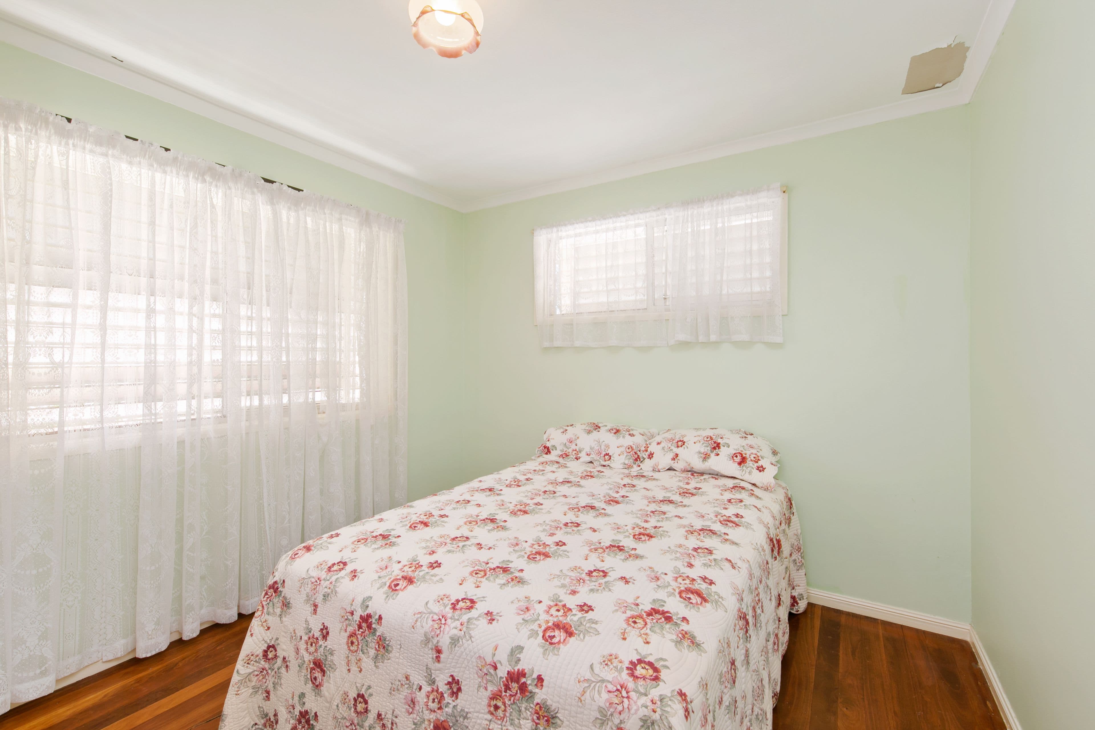 76 Griffith Road, Scarborough QLD 4020, Scarborough - Thumbnail 7