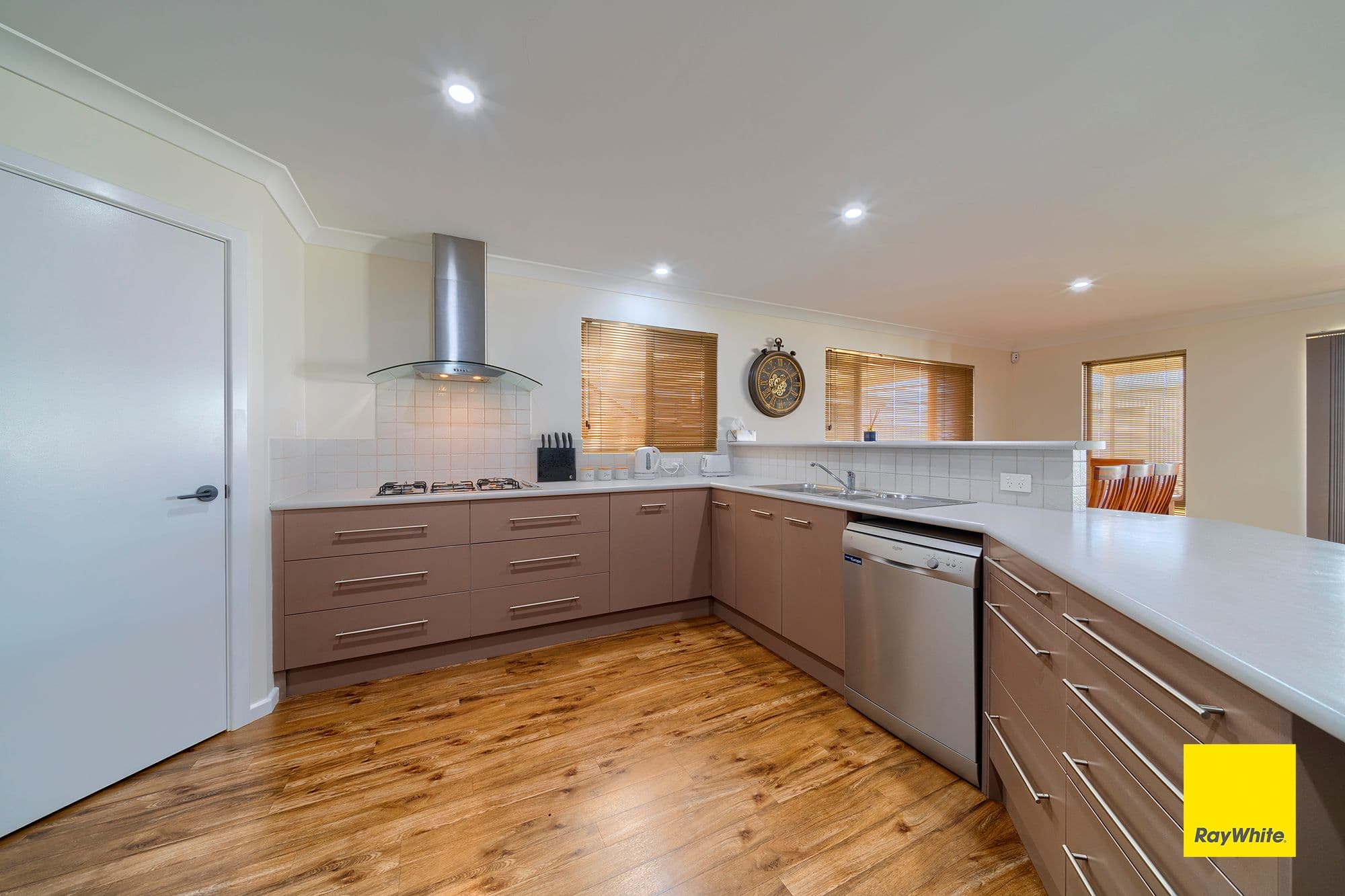 28 O'Keefe Parade, McKail WA 6330, McKail - Thumbnail 4