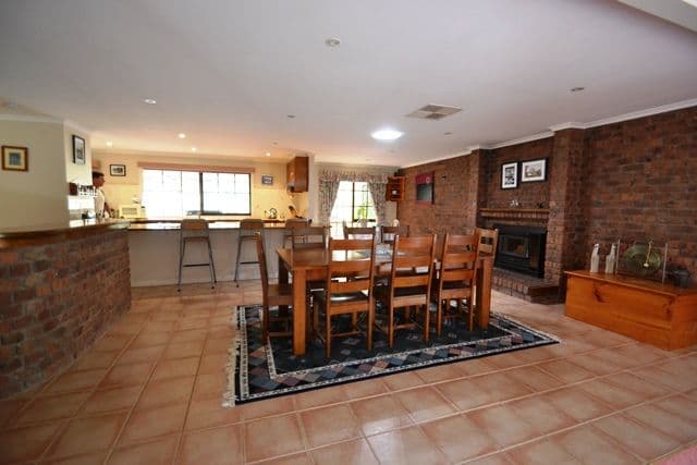 690 Telegraph Road, Seymour VIC 3660, Seymour - Thumbnail 4