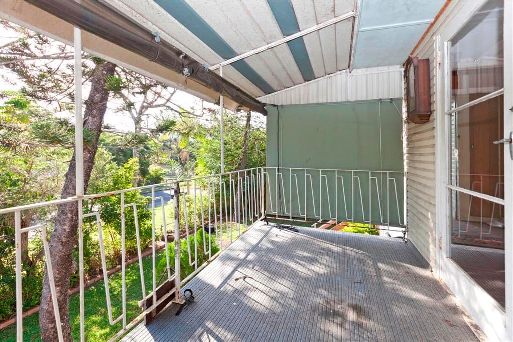 15 Monaco Street, HOLLAND PARK WEST QLD 4121, Holland Park West - Thumbnail 8