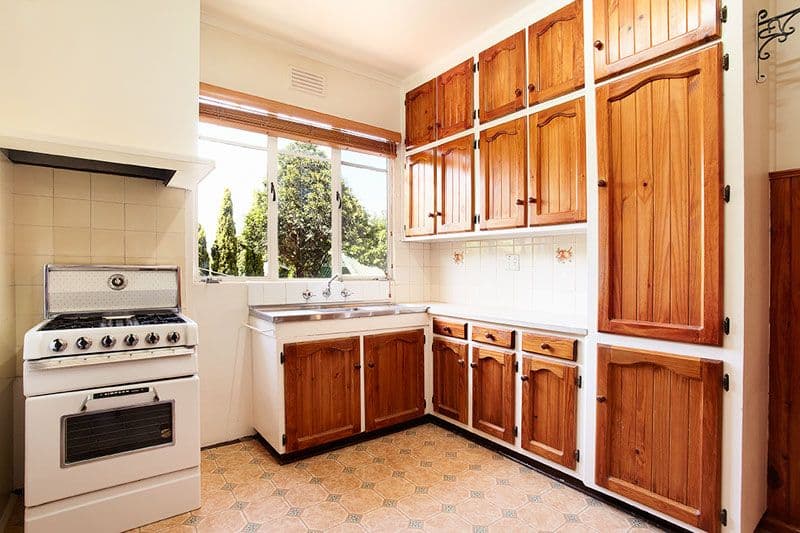 90 Raglan Street, PRESTON VIC 3072, Preston - Thumbnail 2