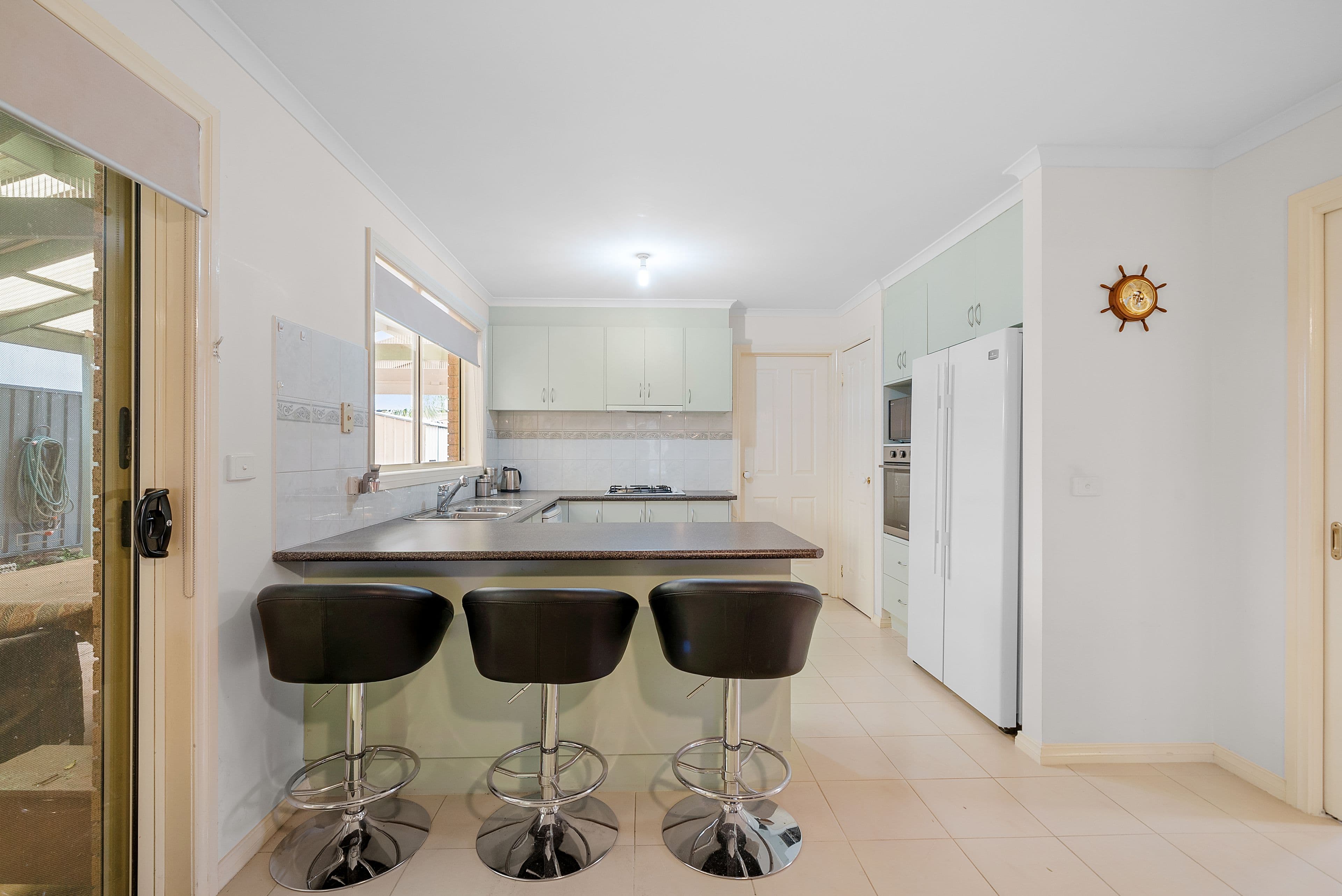9 Olsen Retreat, Caroline Springs VIC 3023, Caroline Springs - Thumbnail 6