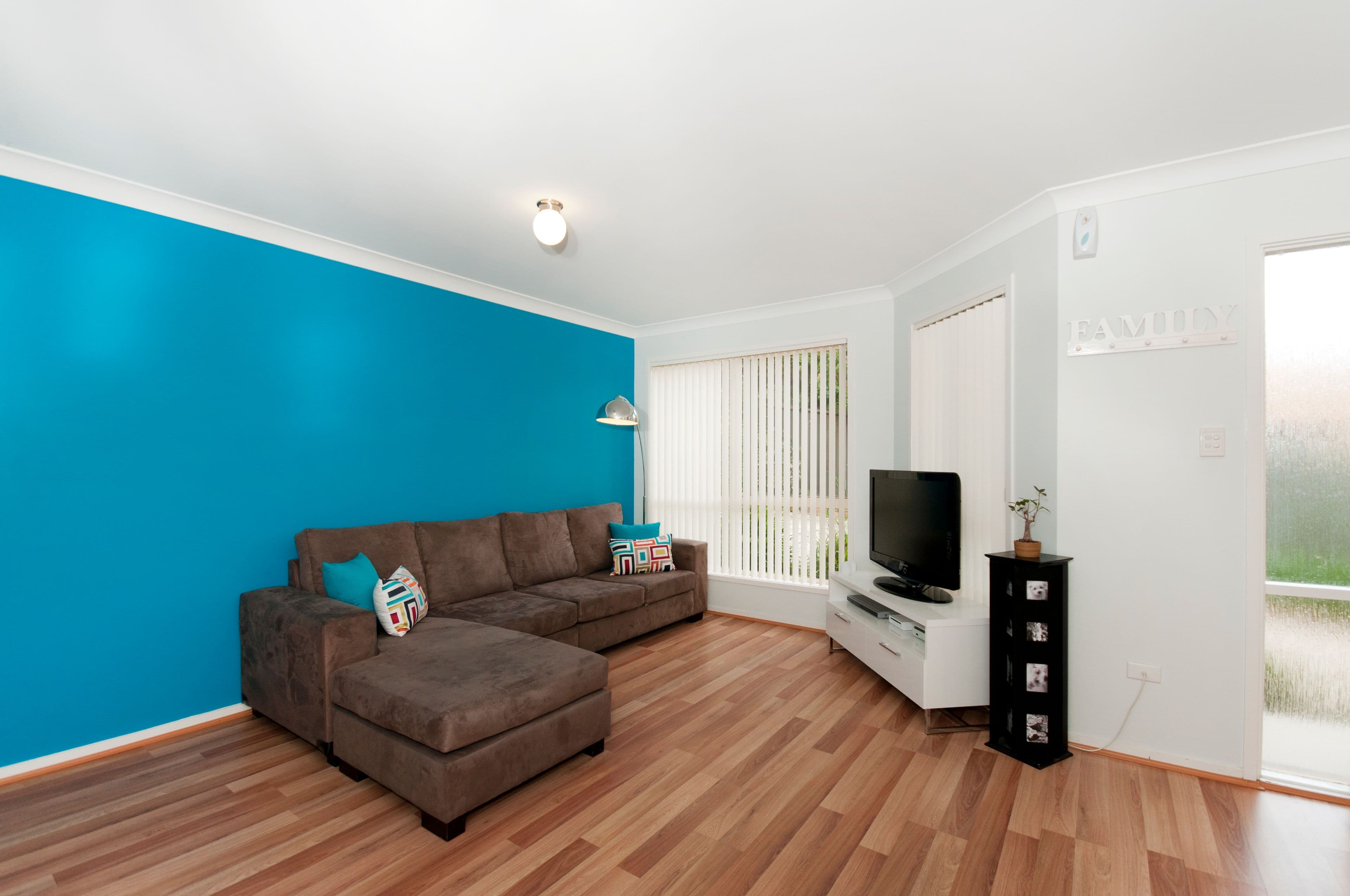 8B Booth Street, Queanbeyan NSW 2620, Queanbeyan - Thumbnail 3