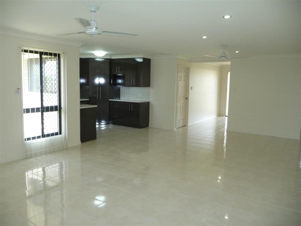 4 Pamela Court, Gracemere QLD 4702, Gracemere - Thumbnail 3