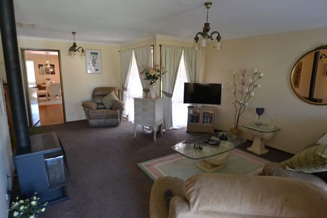 47 Delatite Road, SEYMOUR VIC 3660, Seymour - Thumbnail 2