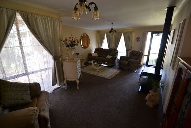 47 Delatite Road, SEYMOUR VIC 3660, Seymour - Thumbnail 3
