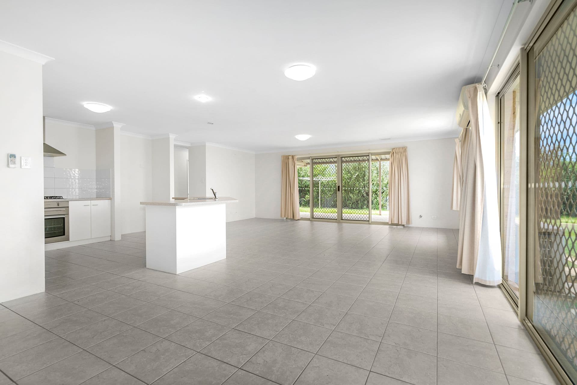 6 Whitworth Drive, Sunset Beach WA 6530, Sunset Beach - Image 1