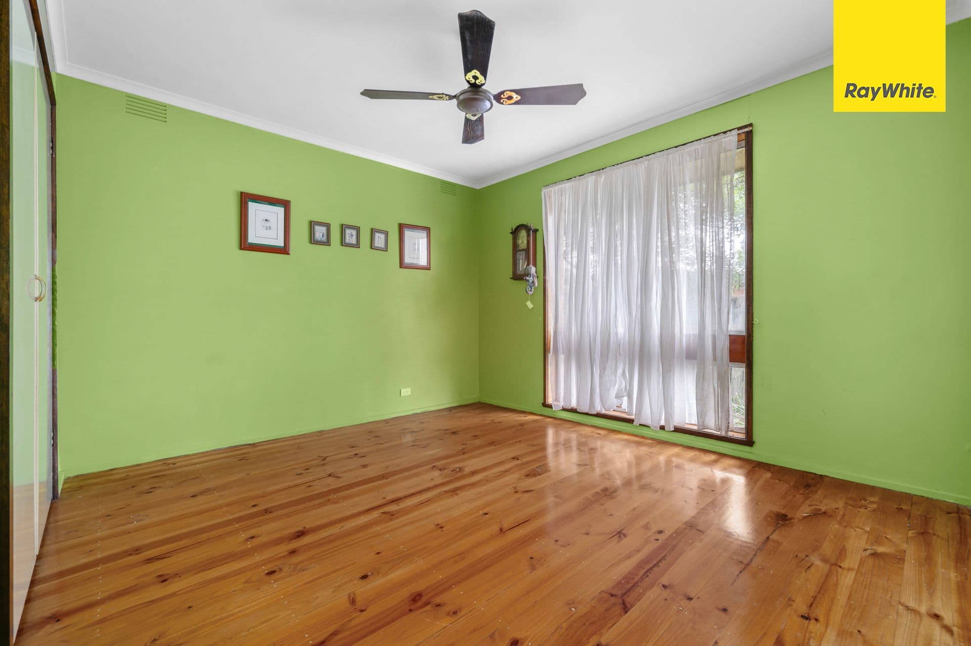 7 Orana Place, Melton West VIC 3337, Melton West - Thumbnail 4