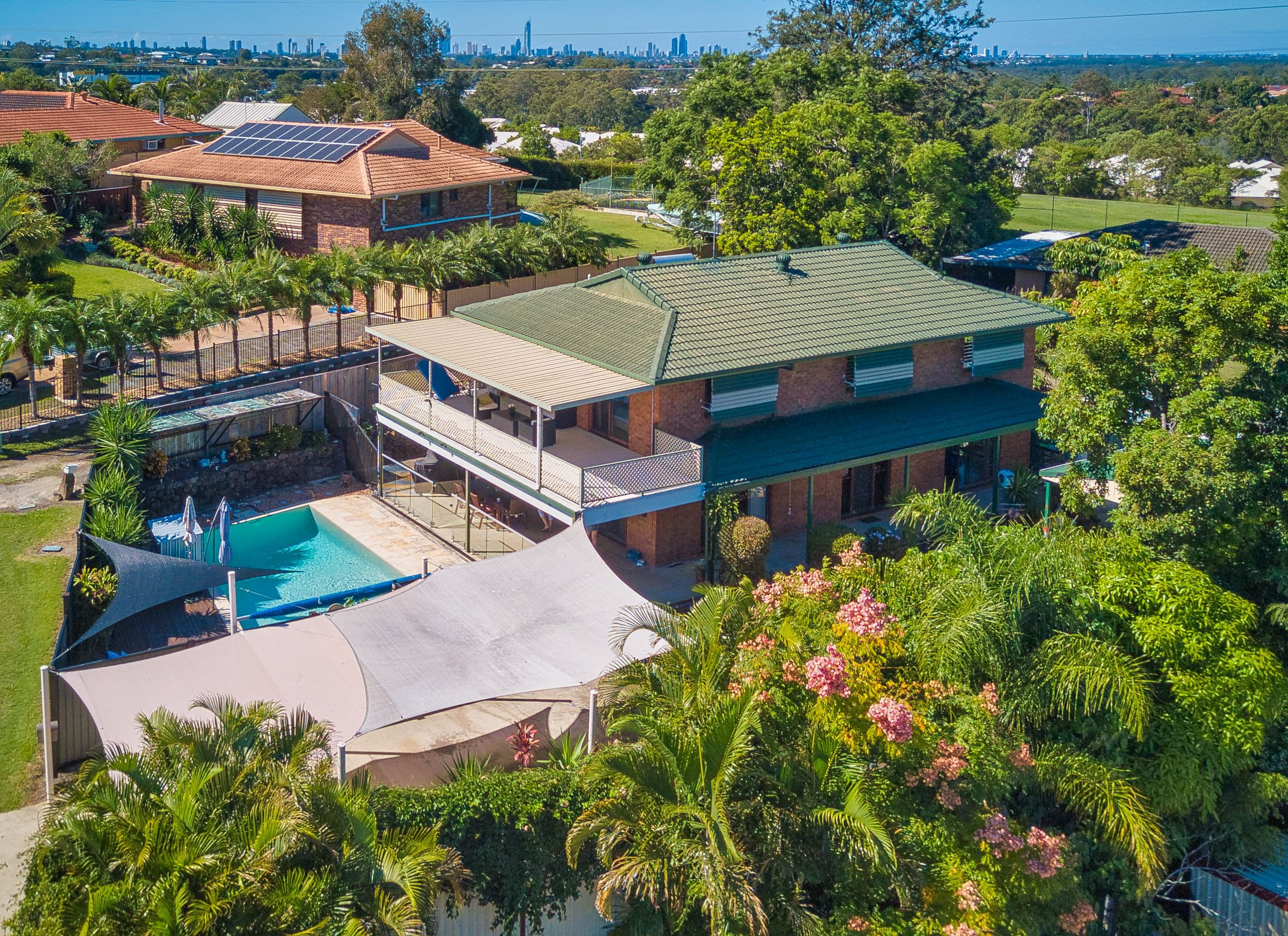 21 Aberdeen Court, Highland Park QLD 4211, Highland Park - Thumbnail 2