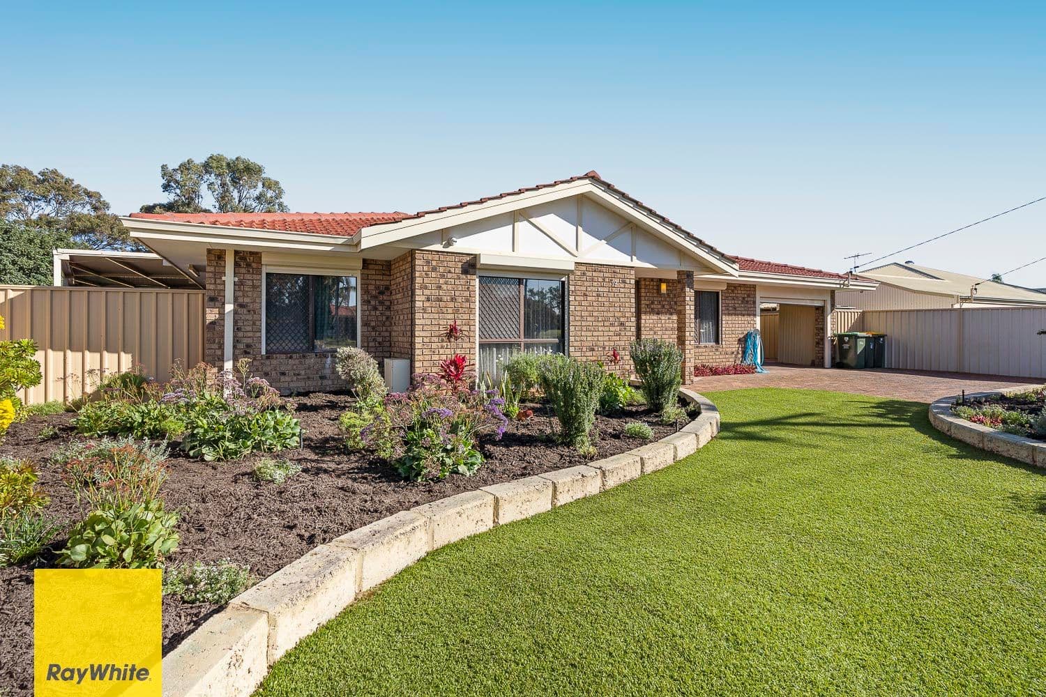 19 Highclere Boulevard, Marangaroo WA 6064, Marangaroo - Image 1