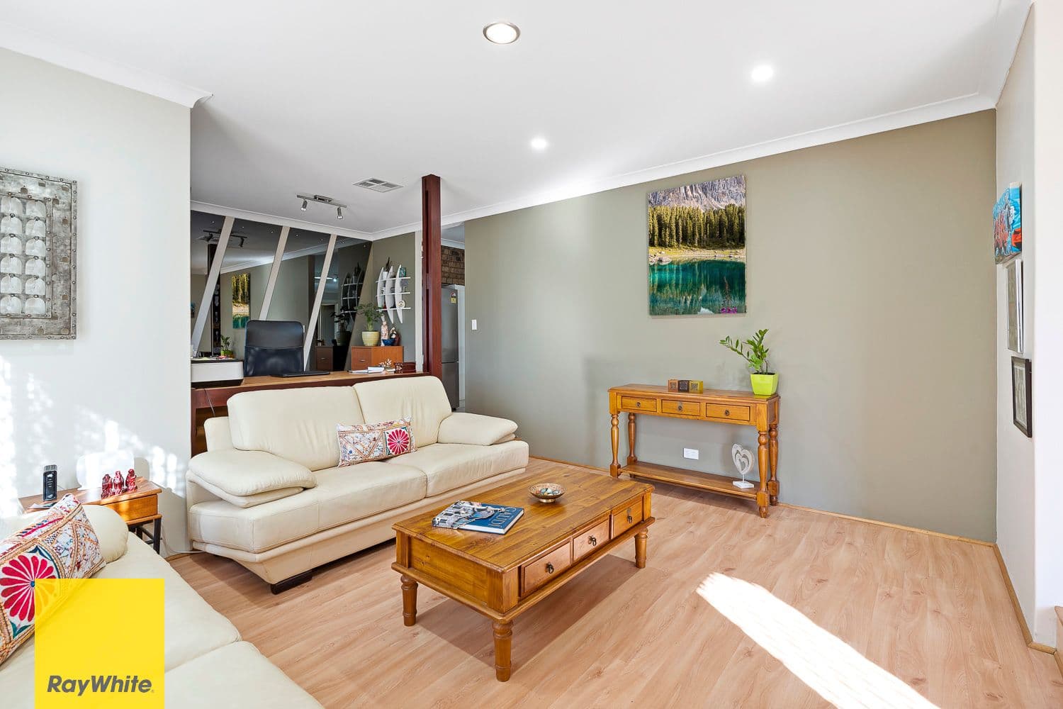 19 Highclere Boulevard, Marangaroo WA 6064, Marangaroo - Thumbnail 5