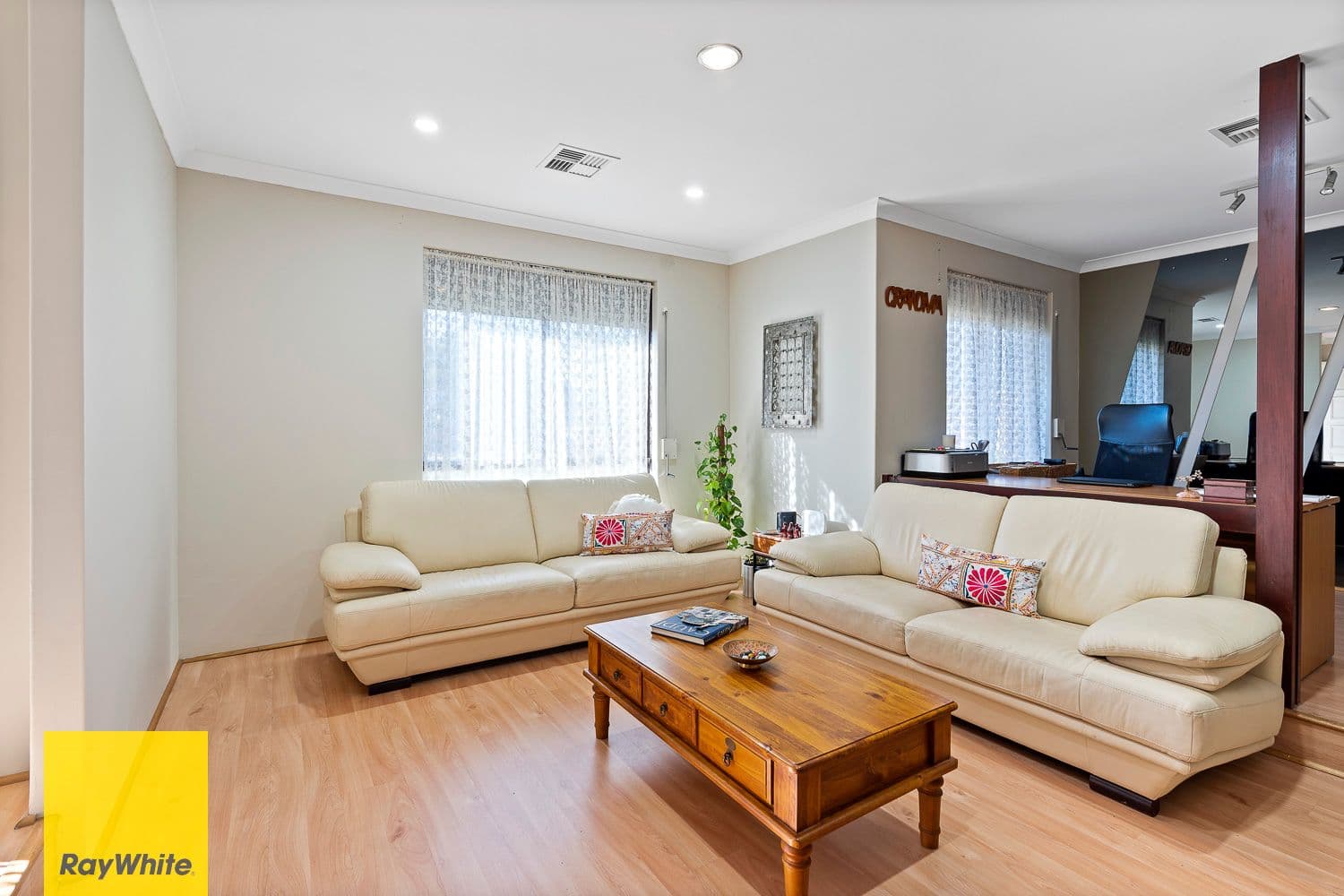 19 Highclere Boulevard, Marangaroo WA 6064, Marangaroo - Thumbnail 6