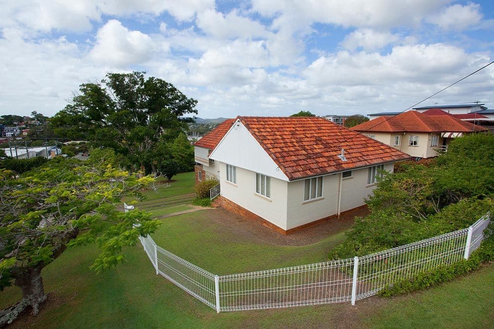 32 Gowrie Street, Mount Gravatt QLD 4122, Mount Gravatt - Image 1
