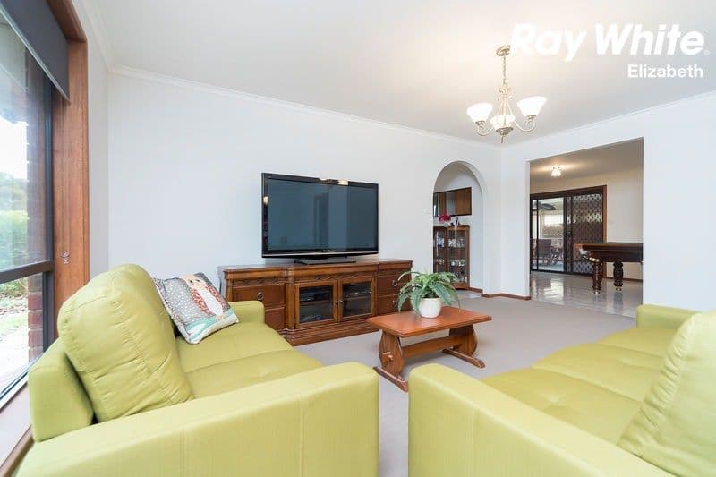 5 Red Gum Court, Craigmore SA 5114, Craigmore - Thumbnail 5