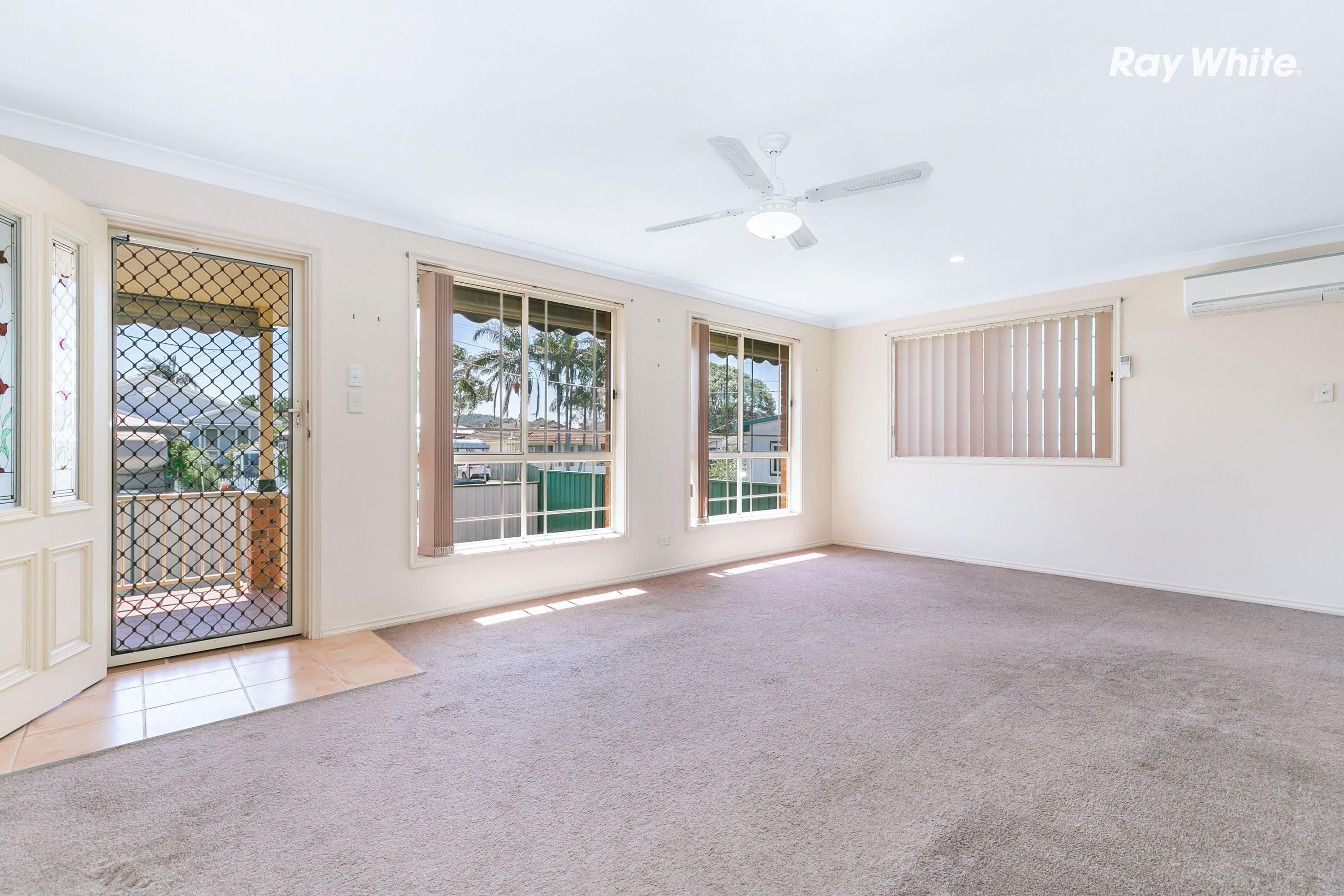 23 Davis Avenue, Davistown - Thumbnail 2