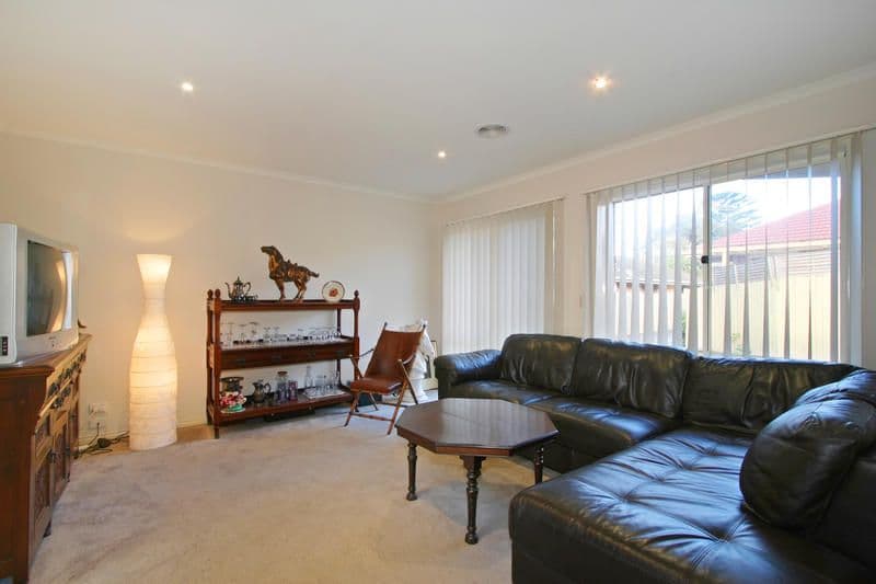 50 Herald Street, CHELTENHAM VIC 3192, Cheltenham - Thumbnail 2