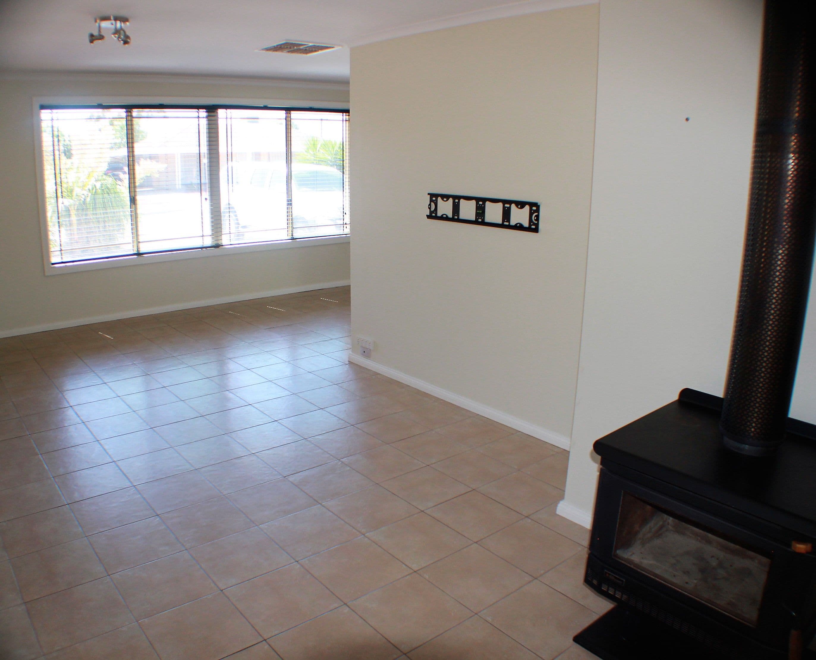 7 Wilson Street, Whyalla Playford SA 5600, Whyalla Playford - Thumbnail 6